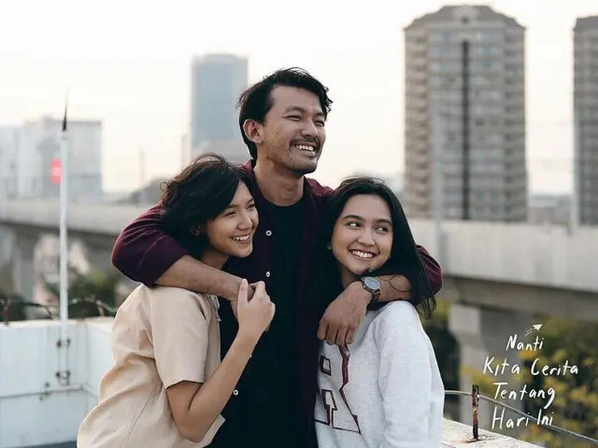 7 Film Sheila Dara dengan Rating Terbaik Selain Sore: Istri dari Masa Depan