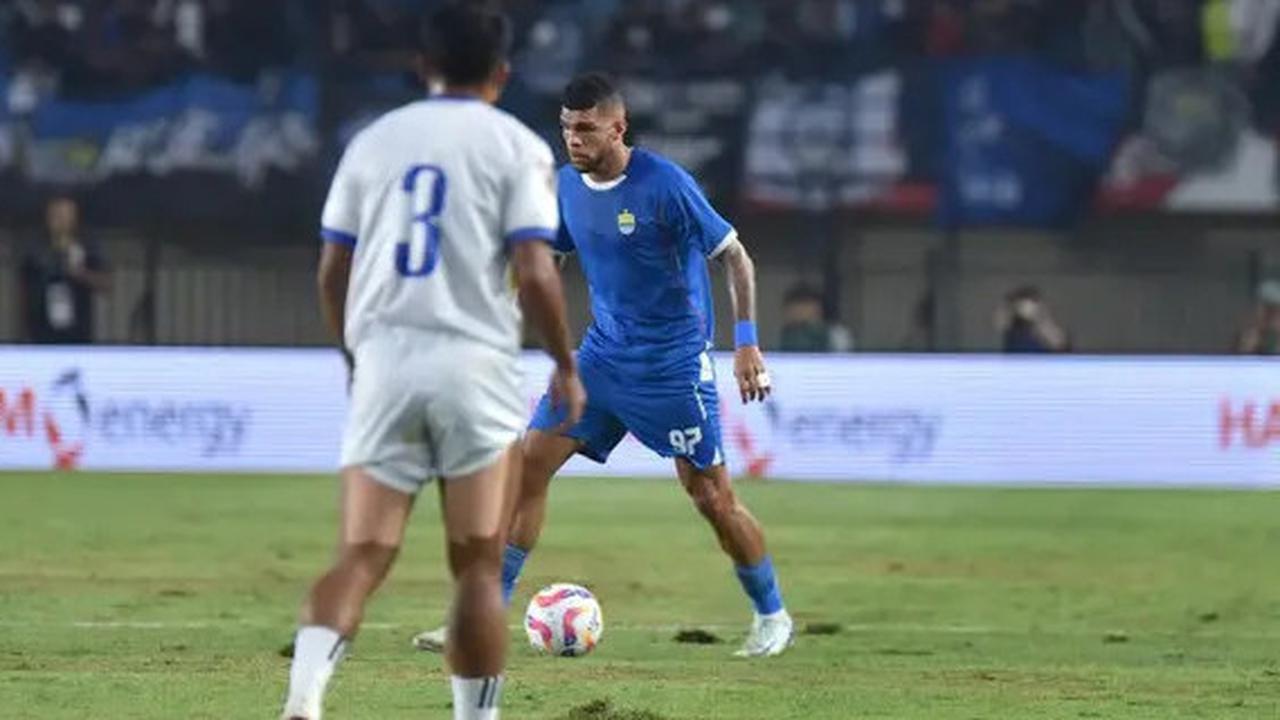 Saksikan Live Streaming Persib Bandung Vs Dewa United, Kick-Off 19.30 WIB Malam ini