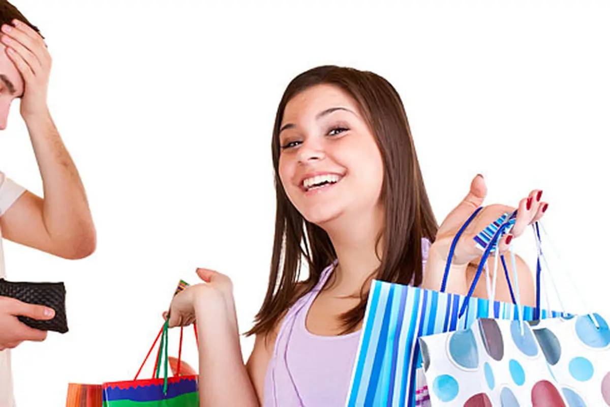 (c) shutterstock
