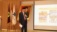Kepala Perpustakaan Nasional Muhammad Syarif Bando saat mengukuhkan Pengurus Pusat Forum Perpustakaan Perguruan Tinggi Indonesia (FPPTI) periode 2020-2023. (Liputan6.com/ Ist)