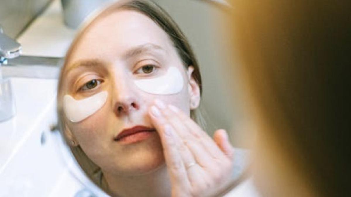 Wajah Glowing di Usia 30-an? Ini Tips yang Perlu Diketahui