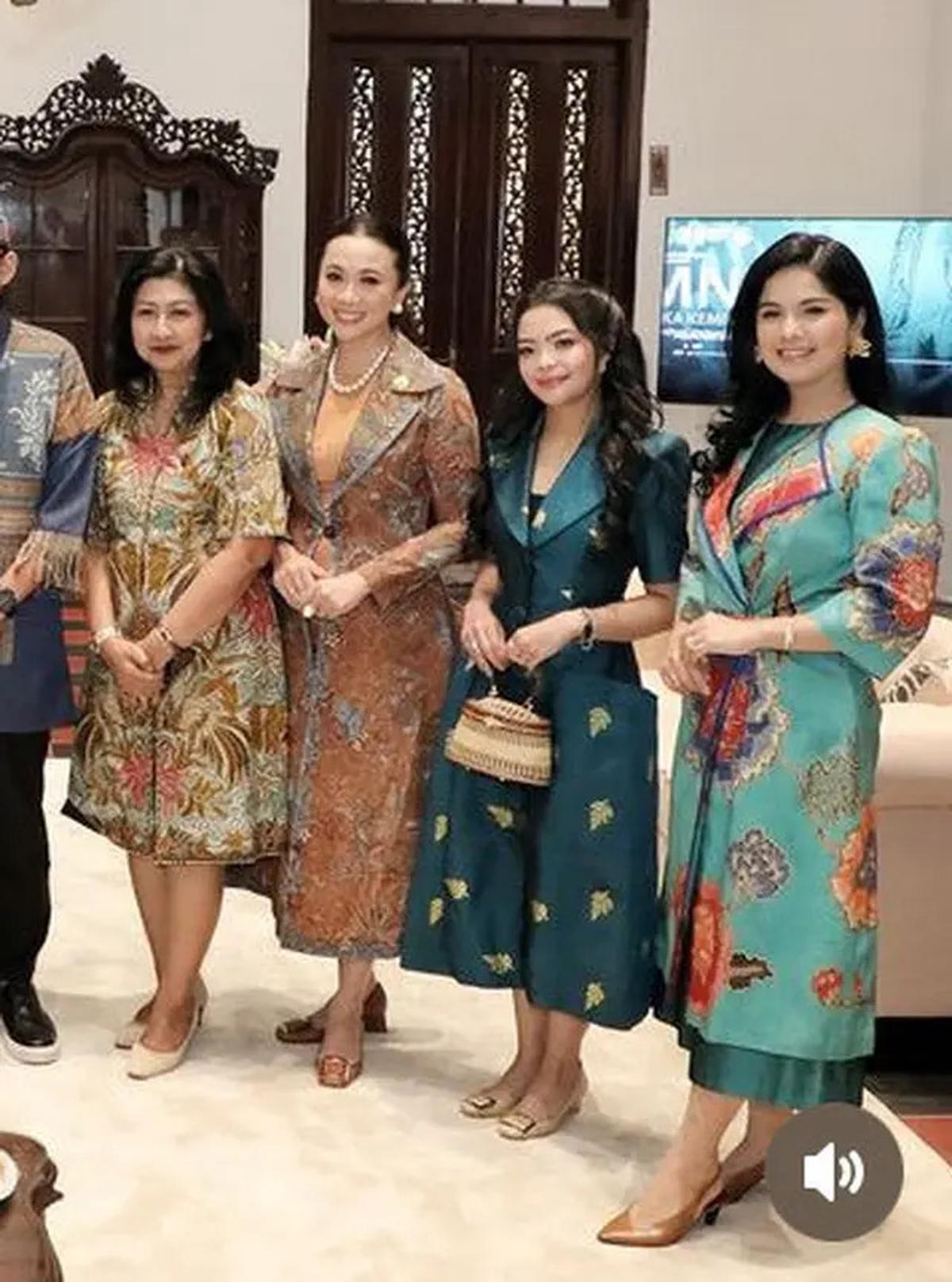 6 Gaya Formal Istri Menteri di Museum Nasional, Annisa Pohan dan Niena Kirana Tampil Elegan