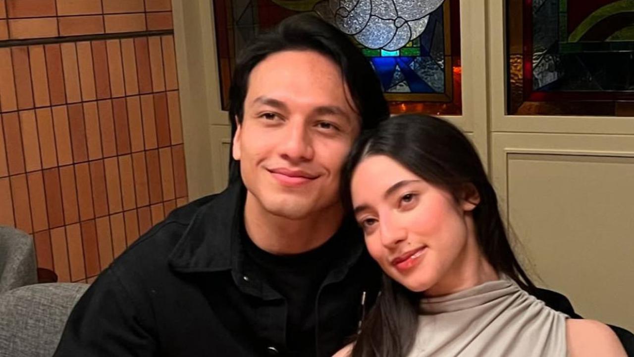 Jefri Nichol Pamer Momen Mesra dengan Ameera Khan saat Rayakan Ultah ke-26