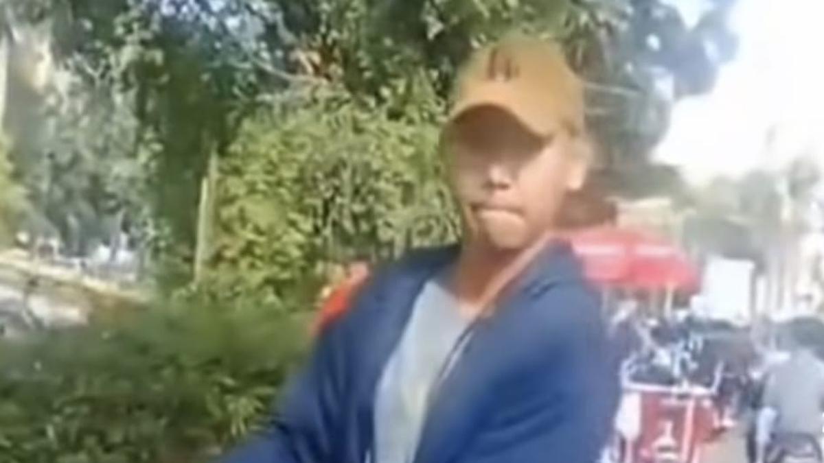 Tiga preman pemalak tukang bubur di Tanah Abang dites urine dan hasilnya positif narkoba semua. Ini yang bikin mereka seberani itu — loh ya.