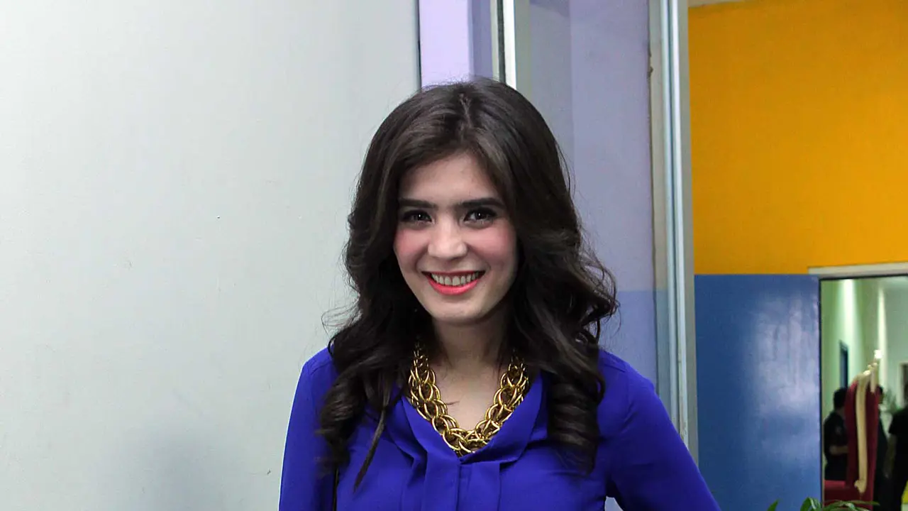 [Bintang] Carissa Putri