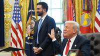 Presiden Amerika Serikat Donald Trump dan Wali Kota Terpilih New York City Zohran Mamdani di Ruang Oval, Gedung Putih, Jumat (21/11/2025). (Dok. AP/Evan Vucci).