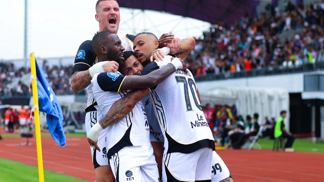 FOTO: Persija Bawa Pulang Tiga Poin dari Tangerang