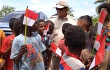 Salami Warga saat Kunjungan ke Papua, Presiden Beri Pesan Berharga untuk Anak-anak