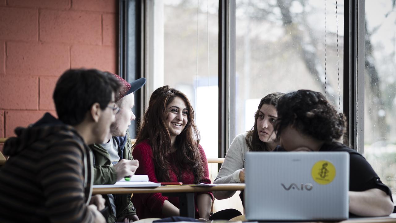 Kuliah di Luar Negeri