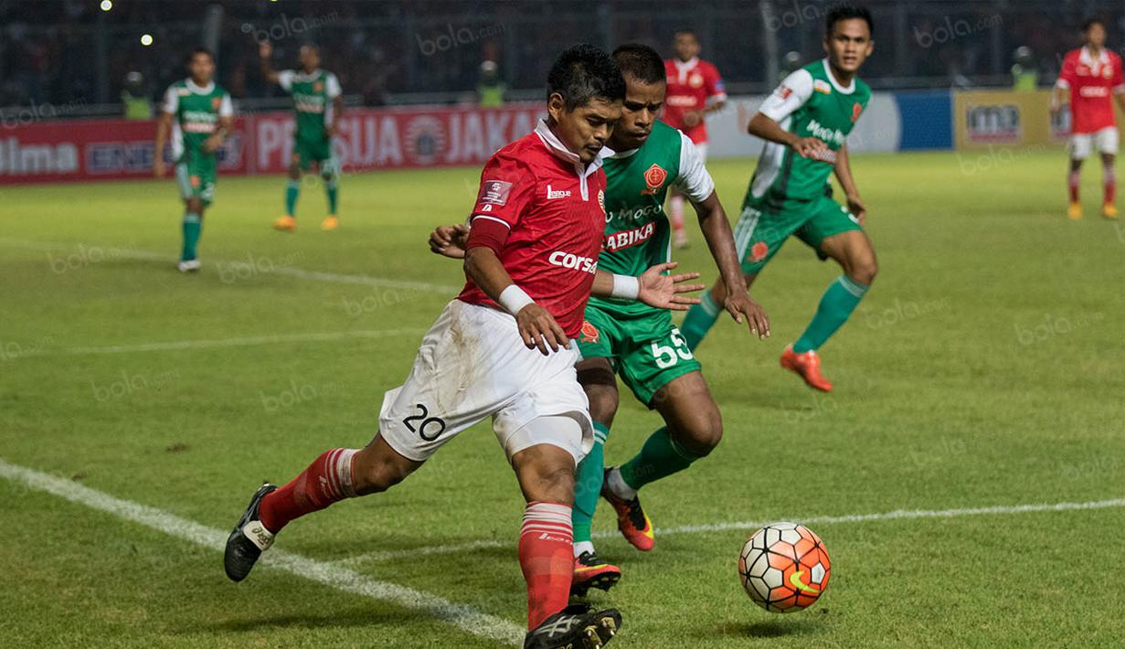 Kobaran semangat yang diberikan Bepe akhirnya membuahkan hasil pada 11 menit sebelum laga usai. Melalui asisst dari sundulan Bambang Pamungkas, gol kemenangan Macan Kemayoran tercipta lewat kepala Ade Jantra. (Bola.com/Vitalis Yogi Trisna)