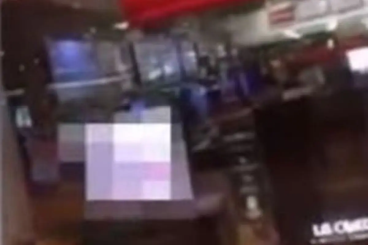 Toko Televisi Putar Video Porno di Layar Display, Ini Videonya!