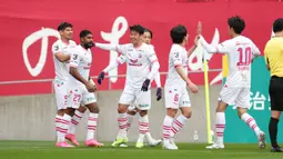 Sejak berganti nama jadi Cerezo Osaka, ada empat gelar yang pernah mereka raih, Juara Kasta Kedua (1994), J.League Cup (2017), Piala Kaisar (2017) dan Piala Super Jepang (2018). Prestasi terbaik Cerezo Osaka di J1 League adalah finis di posisi ketiga klasemen, yaitu pada 2010 dan 2017. (J.LEAGUE)