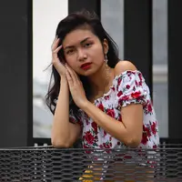 ilustrasi karakter perempuan/Photo by Carrie Kin from Pexels