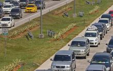 Volume Kendaraan Arus Balik Lebaran Menurun, Contraflow KM 72-47 Tol Jakarta-Cikampek Dihentikan
