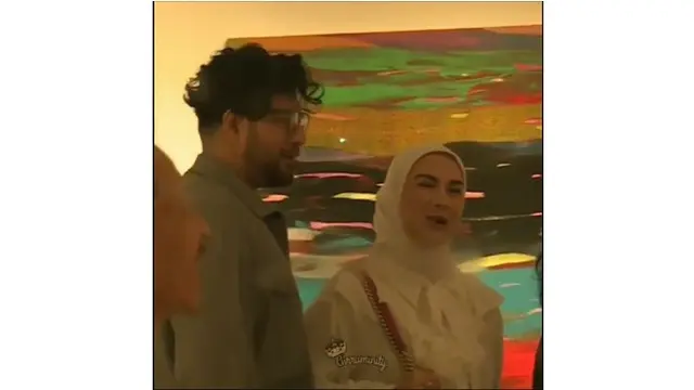 6 Potret Mesra Irish Bella dan Ammar Zoni di Pameran Lukisan, Patahkan Isu Cerai