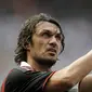 2. Paulo Maldini, ​bek legendaris AC Milan ini sempat dimeja hijaukan akibat diduga tidak taat pajak pada tahun 2011. (AFP/Filippo Monteforte)