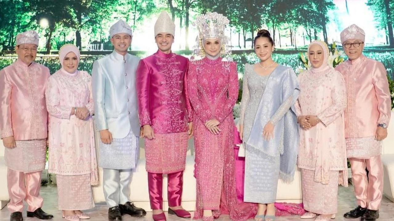 Paket Komplet Tamu di Pernikahan Anak Zulhas