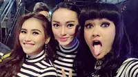 Ayu Ting Ting, Julia Perez, dan Zaskia Gotik (Instagram)