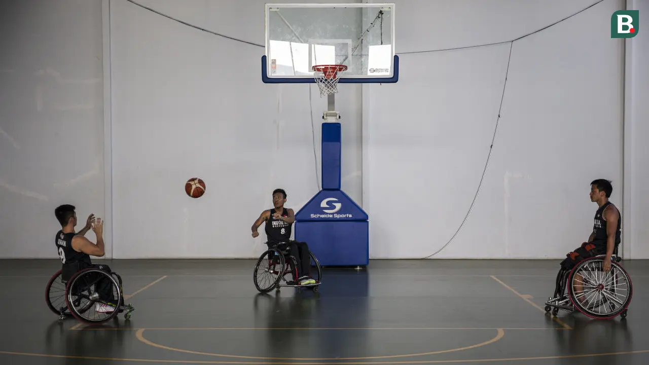 Latihan Basket Kursi Roda