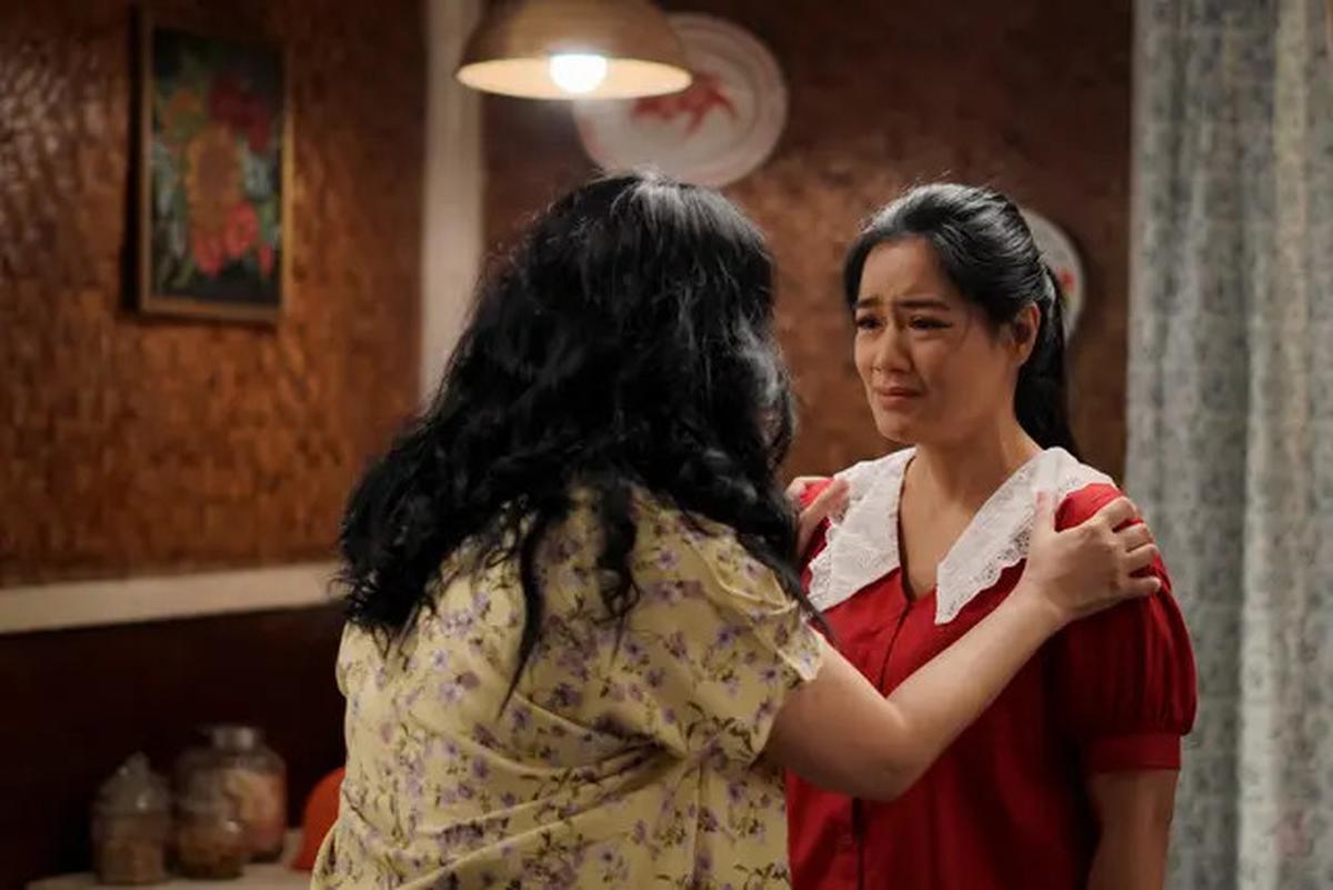 6 Potret Titi Kamal Sebagai Zalina dalam Film Tabayyun, Menguras Emosi dan Air Mata Penonton