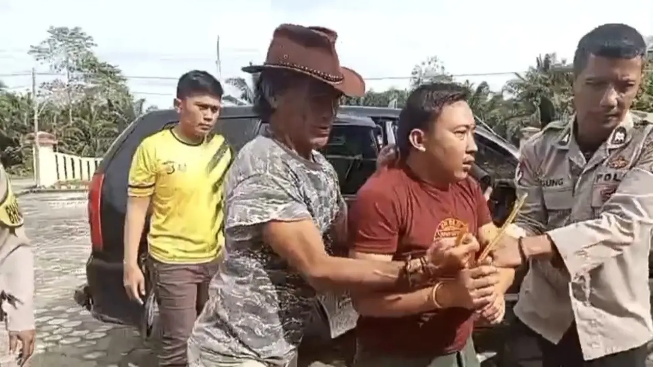 Penangkapan pelaku begal sepeda motor di Kabupaten Lampung Tengah.