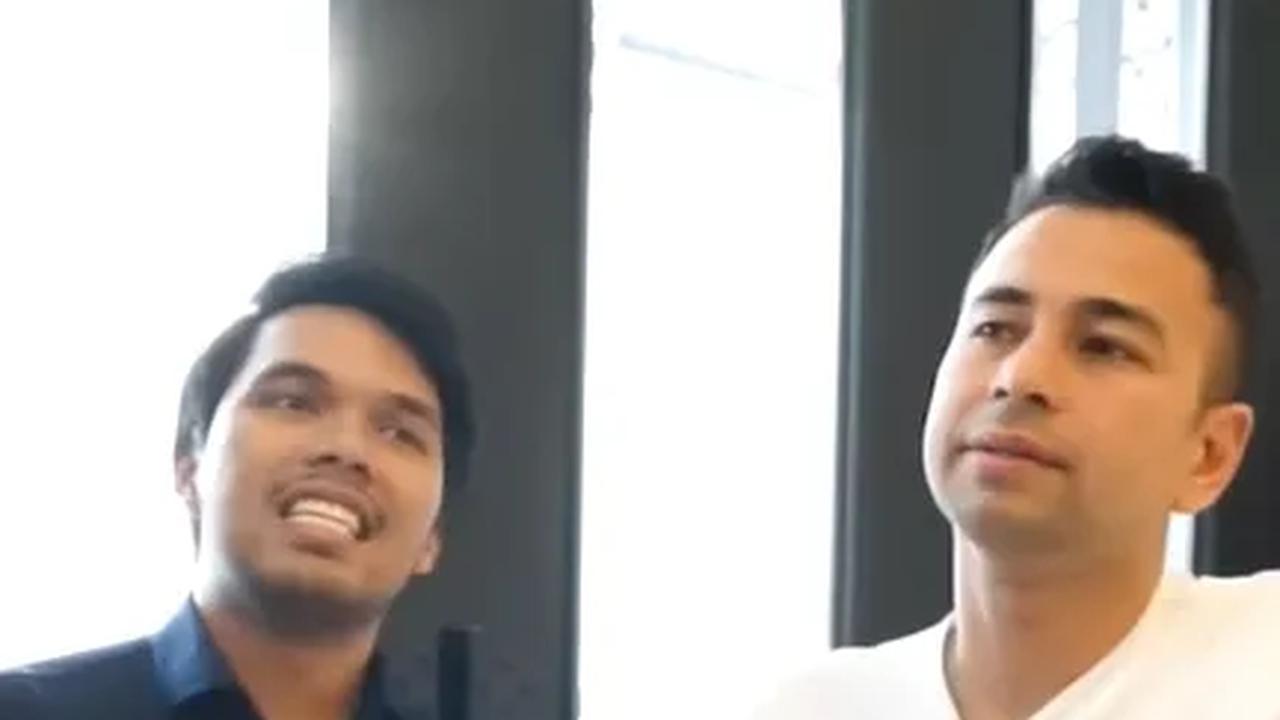 10 Potret Rumah Mewah Thariq Halilintar, Raffi Ahmad Salfok Lihat Brankas Hingga Sajadah di Kamar Pribadinya
