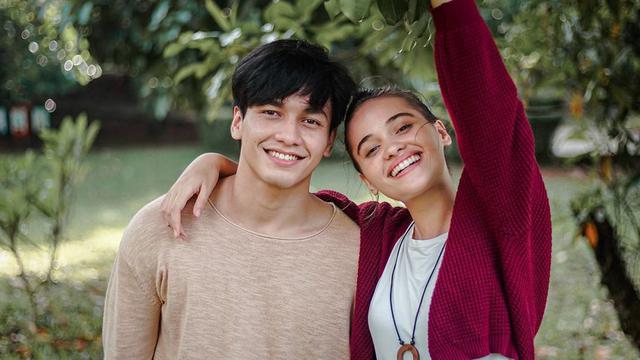 Main Film Bareng Ini 7 Potret Kebersamaan Jefri Nichol Dengan Aurora Ribero Hot Liputan6 Com