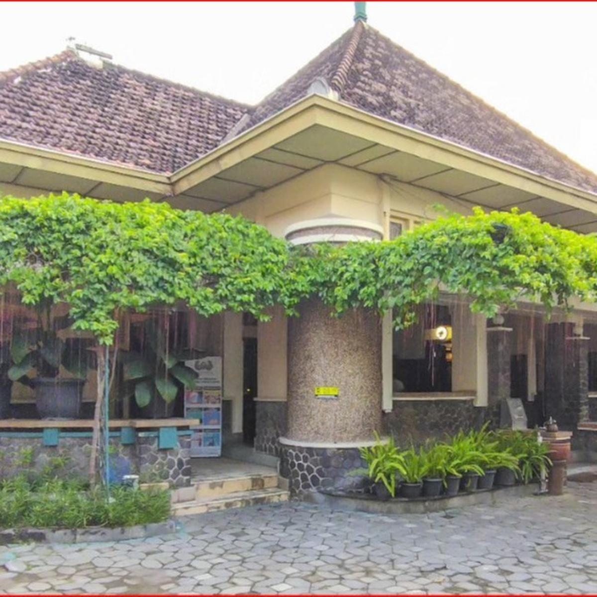 Rumah tua di Laweyan