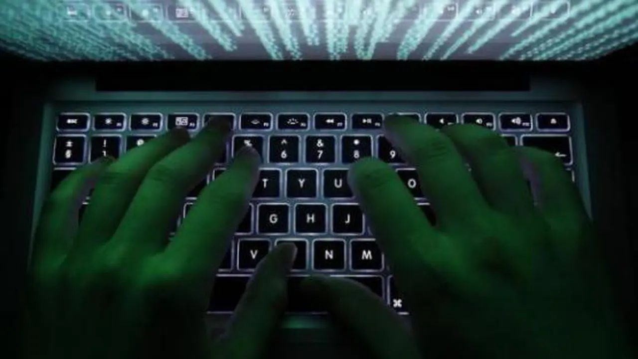 Hacker Ukraina Bombardir Situs NATO