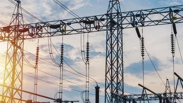 Ilustrasi pembiayaan proyek PT Indonesia Infrastructure Finance (IIF)