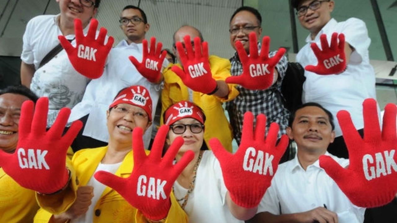 Aktivis antikorupsi desak KPK usut kasus Petral dan Freeport