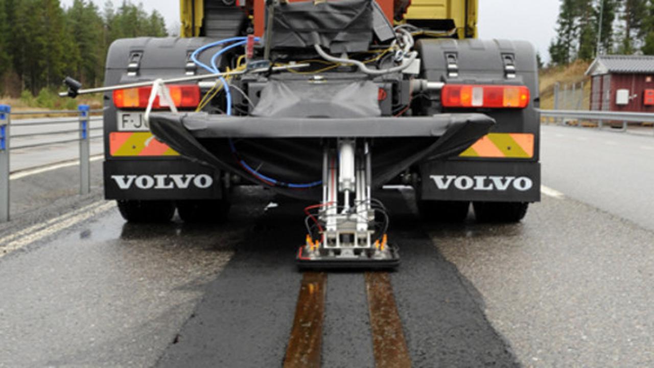 Jalan Pengisi Batrai Volvo (Volvogroup)