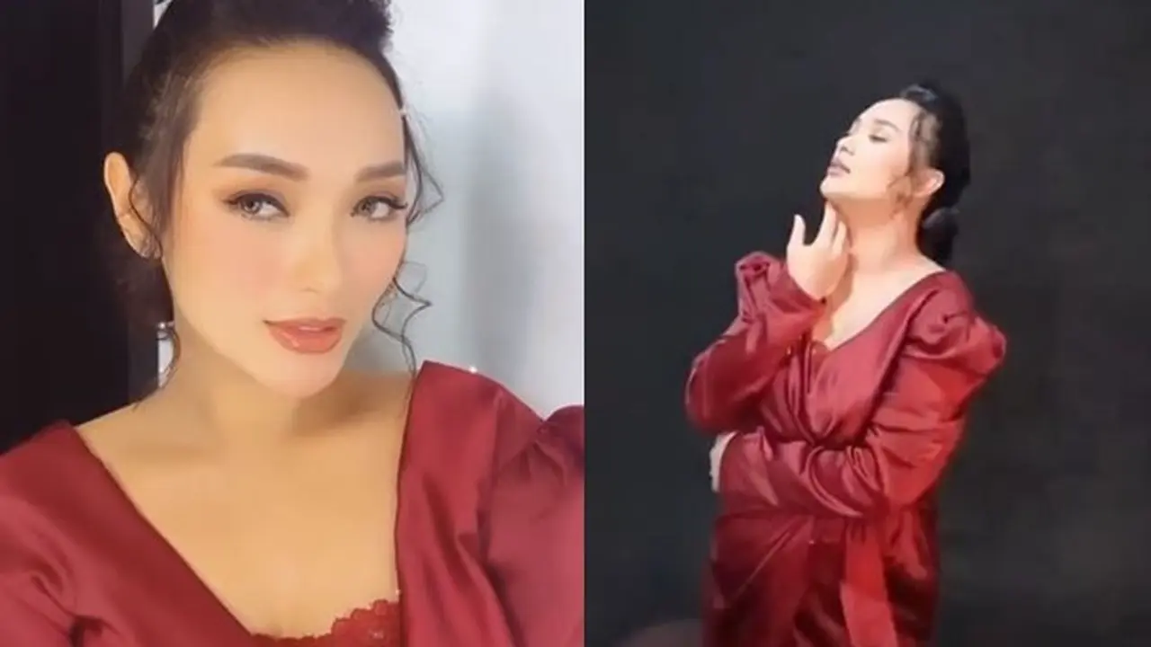 6 Pemotretan Terbaru Zaskia Gotik, Perut Buncitnya Curi Perhatian