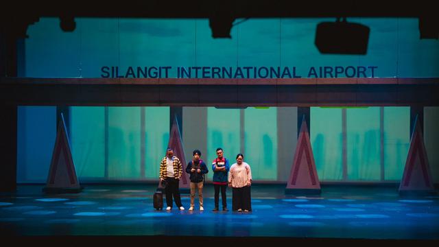 Pertunjukkan drama musikal Ngeri-Ngeri Sedap.