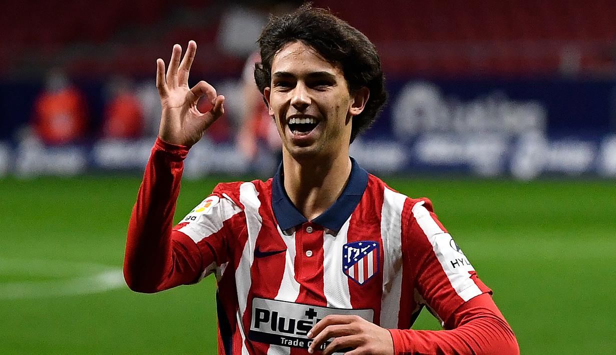4. Joao Felix (5 gol) - Pemain berusaia 21 tahun ini perlahan mulai menunjukan kualitasnya sebagai penyerang kualitas dunia. Joao Felix tercatat telah mencetak 5 gol dari 7 penampilannya bersama Atletico Madrid di Liga Spanyol. (AFP/Pierre-Philippe Marcou)