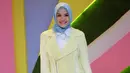 Keputusan Nikita berhijab setelah banyak berdiskusi degan Ustaz Maulana dan juga Niki didatangi mendiang kedua orang tuanya di dalam mimpi. Namun di balik kemantapannya, masih ada rasa takut di dirinya. (Instagram/nikitamirzanimawardi_17)