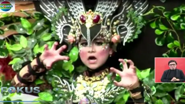 Bayuwangi Etno Carnival ke-7 kembali digelar di Kawasan Taman Blambangan dengan terinspirasi keindahan Gunung Ijen.