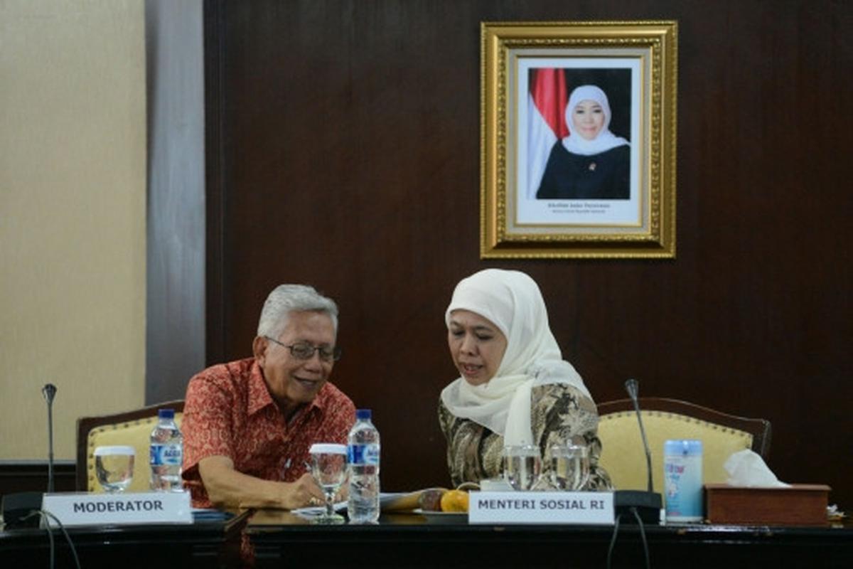 Mensos pimpin rapat Forum Pemberdayaan Komunitas Adat Terpencil