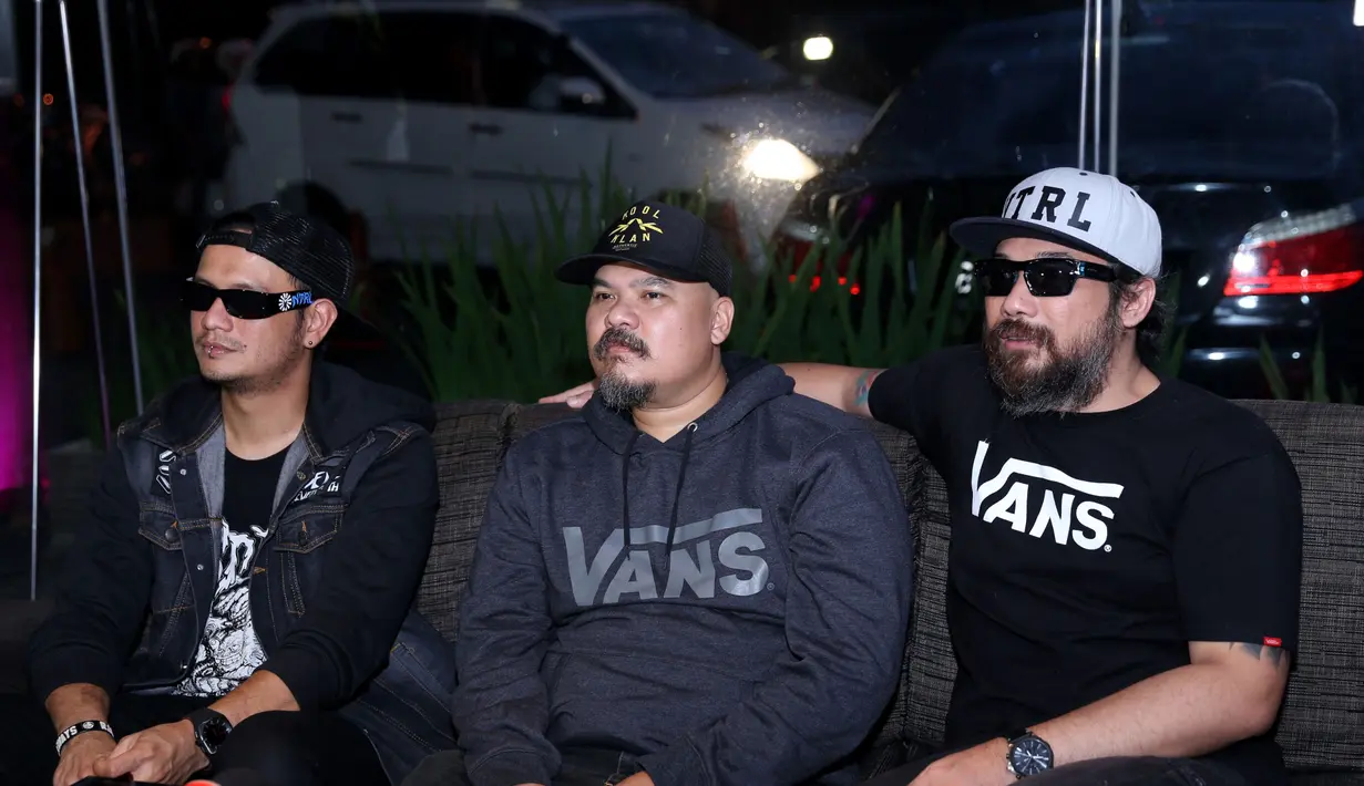Tiga tahun vakum berkarya di industri musik tanah air tak membuat grup musik Netral kehilangan jati diri. (Nurwahyunan/Bintang.com)