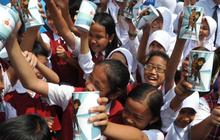 Keceriaan siswa SD belajar mengatur keuangan sejak dini
