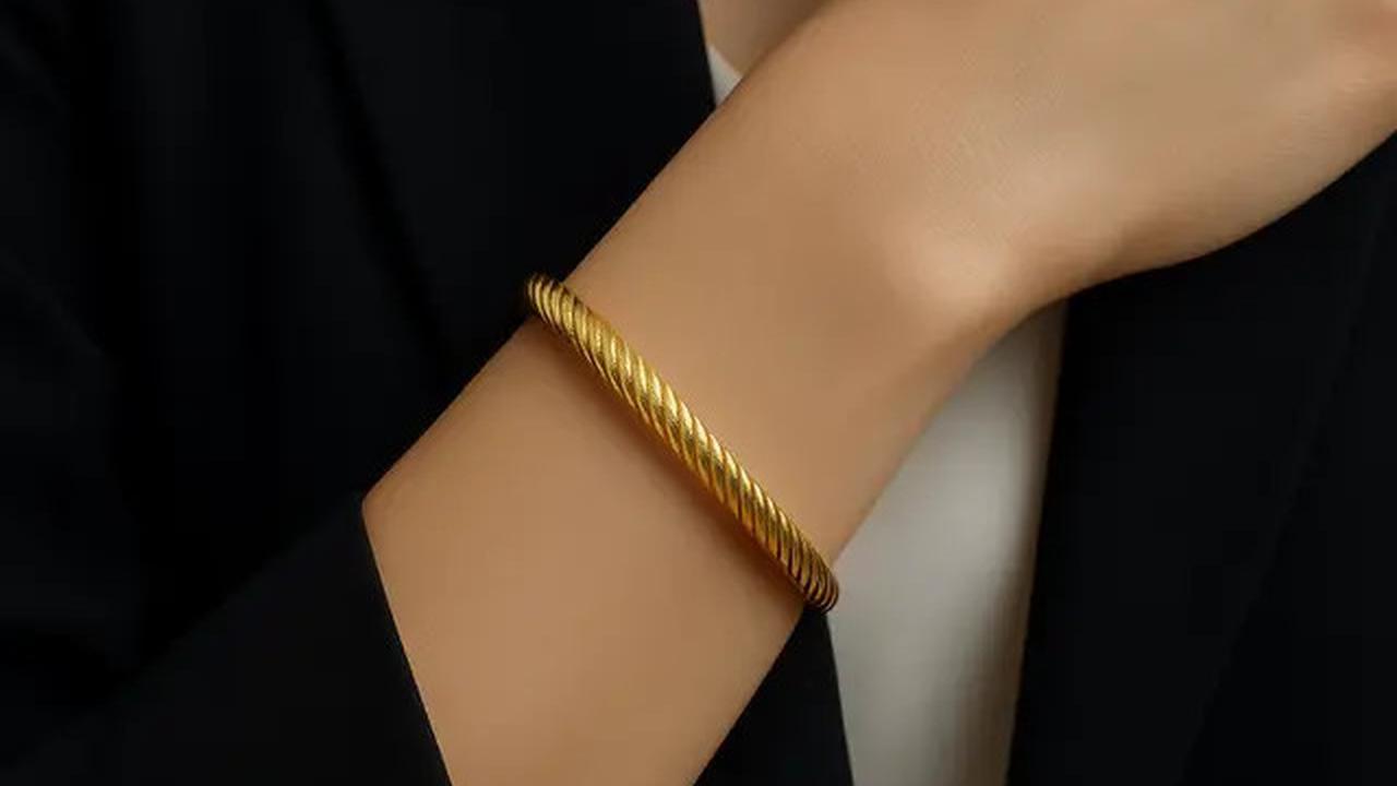 7 Model Gelang Bangle yang Bagus Emas 24 Karat 5 Gram, Simple tapi Mewah