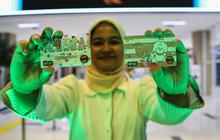 FOTO: Tampilan Imut Kartu KRL Edisi BT21 untuk Para Pengguna Commuter Line