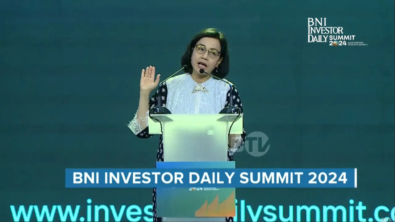 Menteri Keuangan Sri Mulyani dalam acara BNI Investor Daily Summit 2024 di JCC, Jakarta, pada Selasa (8/10/2024).