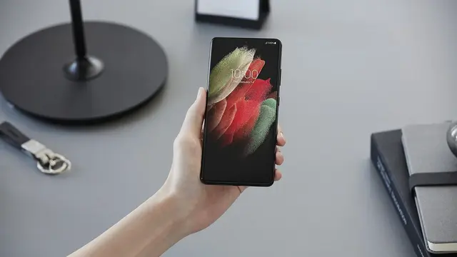 Dari Maraton Meeting Virtual Sampai Jadi Guru Sekolah Online, Semua Bisa Dilakukan Para Epic Mom