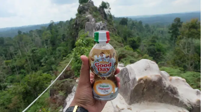 Travel Blogger Fadila Menceritakan Keseruan Perjalanannya ke Batu Dinding Kalimantan (foto: blog Fadilah)