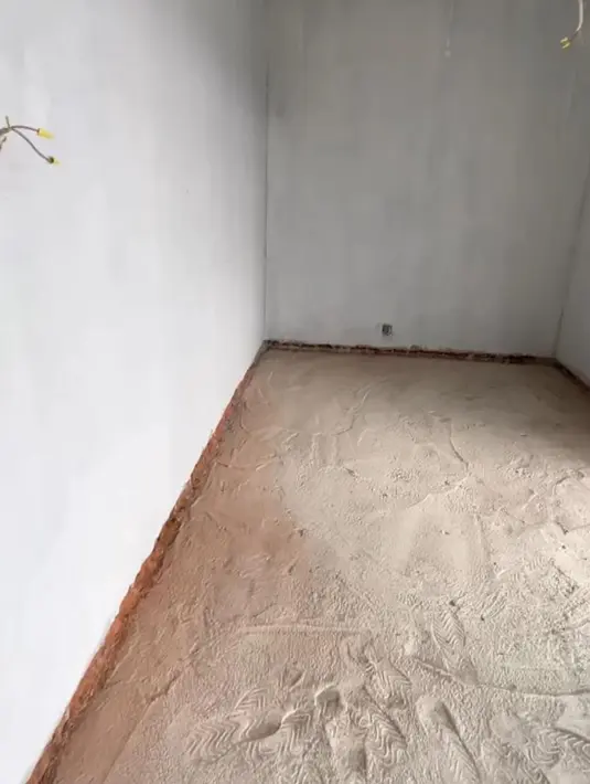 Di lantai atas juga akan ada mushola yang cukup luas. [instagram/bellashofie_rigan]