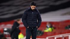 Pelatih Arsenal, Mikel Arteta tampak kecewa dalam laga lanjutan Liga Inggris 2020/21 pekan ke-9 melawan Wolverhampton Wanderers di Emirates Stadium, London, Minggu (29/11/2020) waktu setempat. Arsenal tumbang 1-2 dari Wolverhampton. (AFP/Julian Finney/Pool)