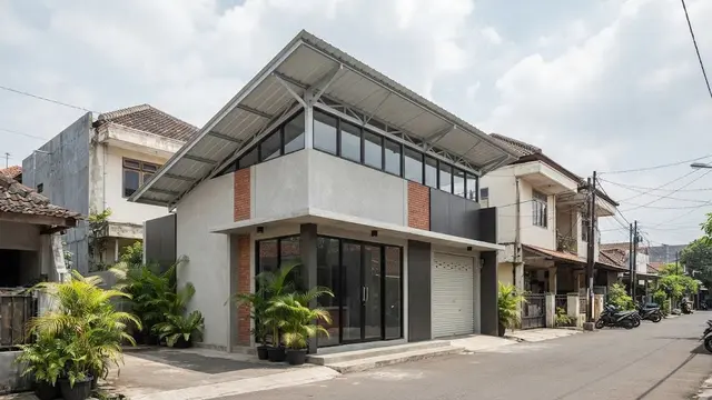 Atap Miring Satu Arah (Skillion) untuk Ruko 1 Lantai