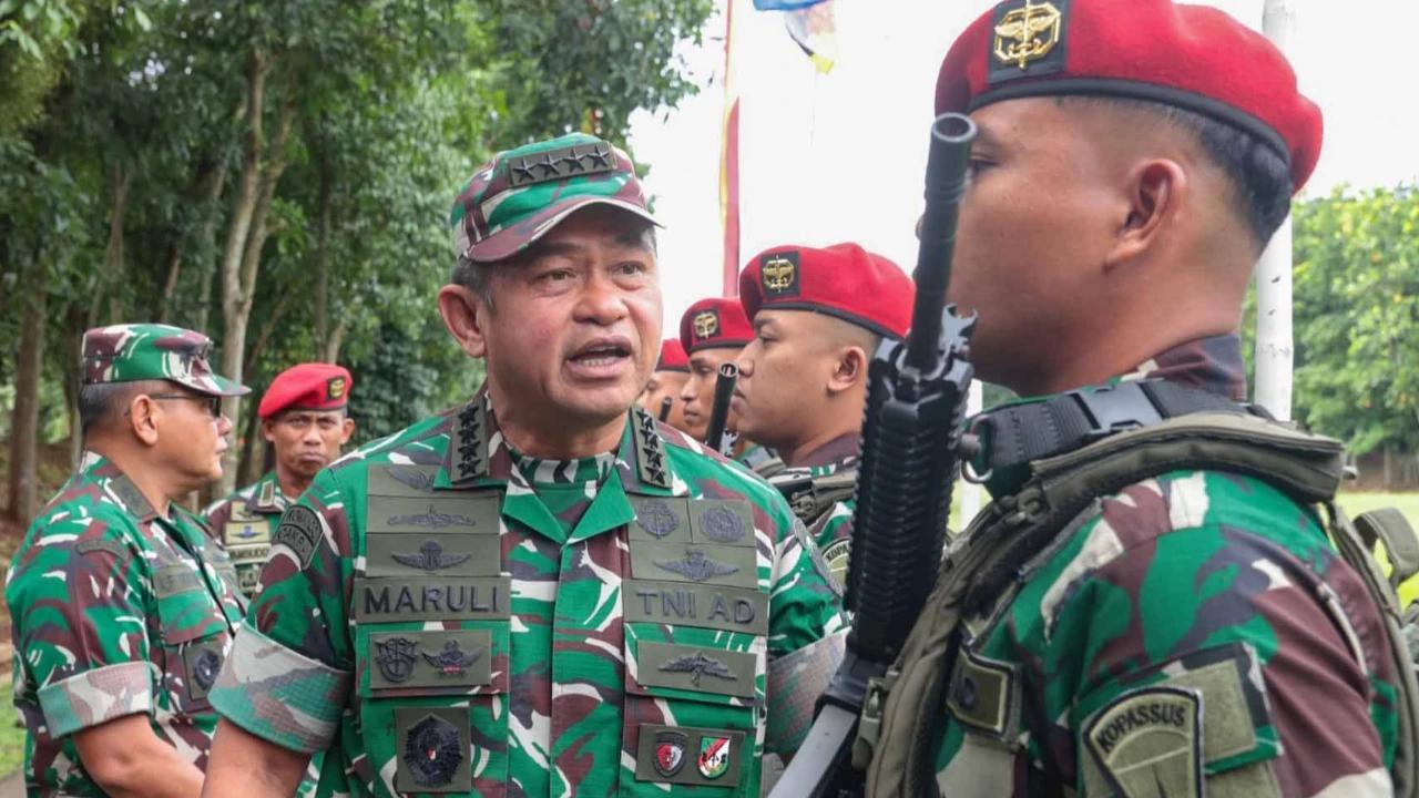 FOTO: Tegas! Kasad Maruli Simanjuntak Ingatkan Mental dan Disiplin Kunci Kemenangan di AARM 2025