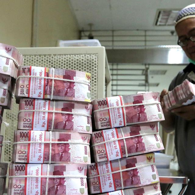 Ingat Bawa Uang Tunai Rp 100 Juta Wajib Lapor Bea Cukai